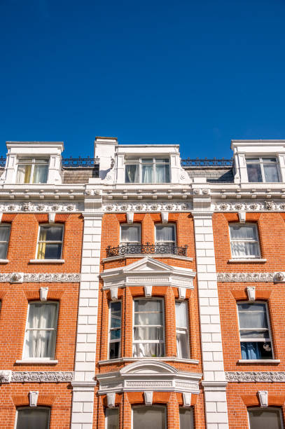 istock Traditional London Architecture 1422806026