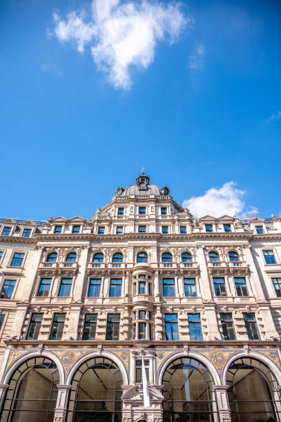 istock Traditional London Architecture 1422806062