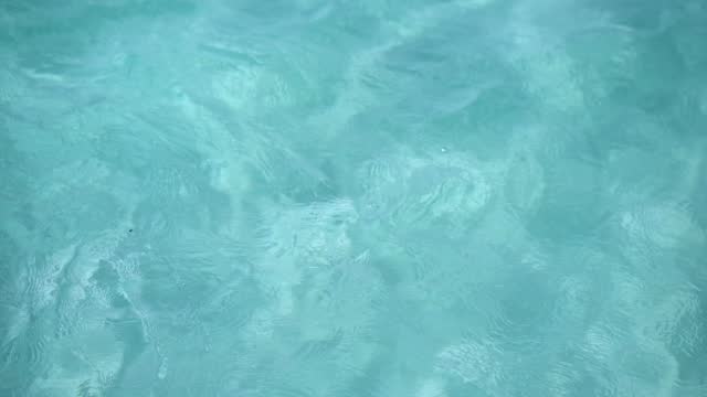 Clear sea surface