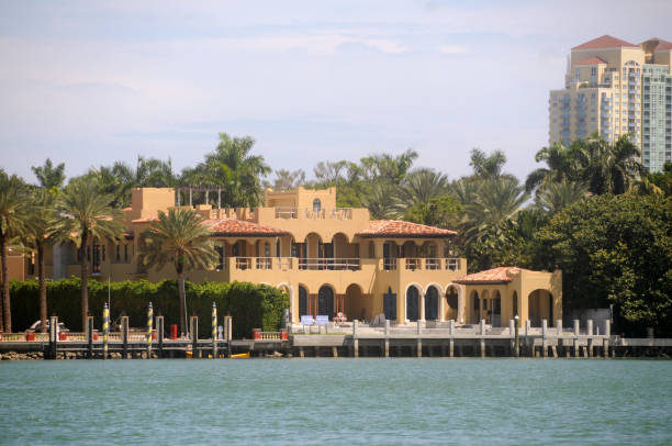istock Expensive real estate in Miami Beach 1422828211