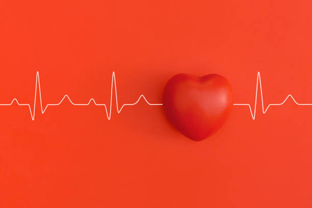빨간색 배경의 심장 리듬 - rythm 뉴스 사진 이미지