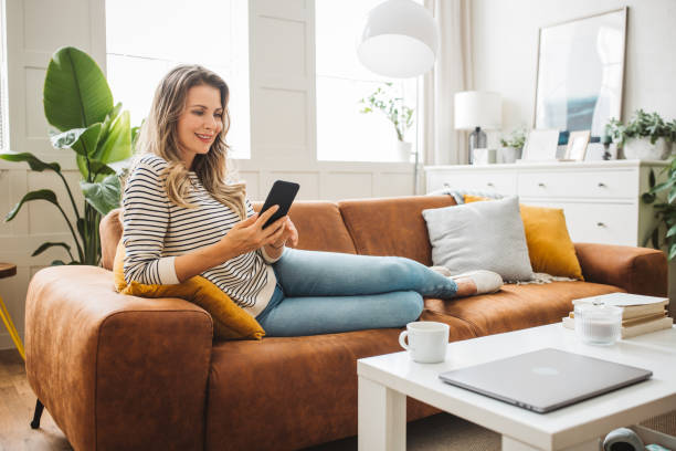 istock Mature woman at home 1422884562