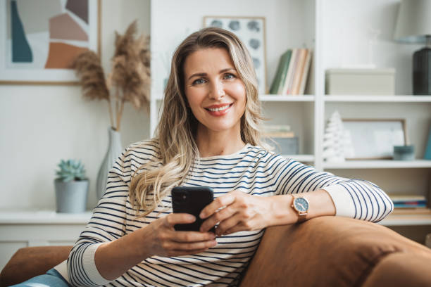 istock Mature woman at home 1422884768