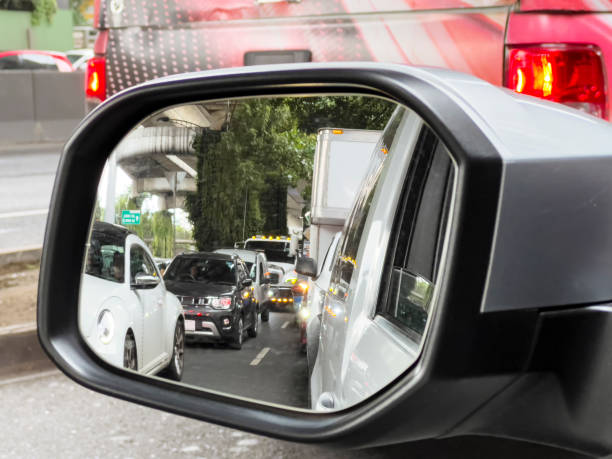 istock Heavy traffic in Mexico City 1422906841
