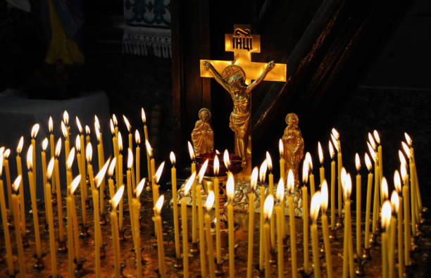 istock In the Christian temple candles are lit_2 1423051733