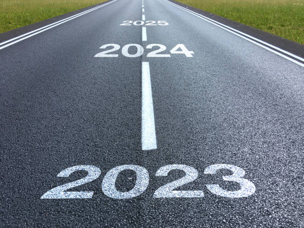 istock New year 2023 road start 1423071292