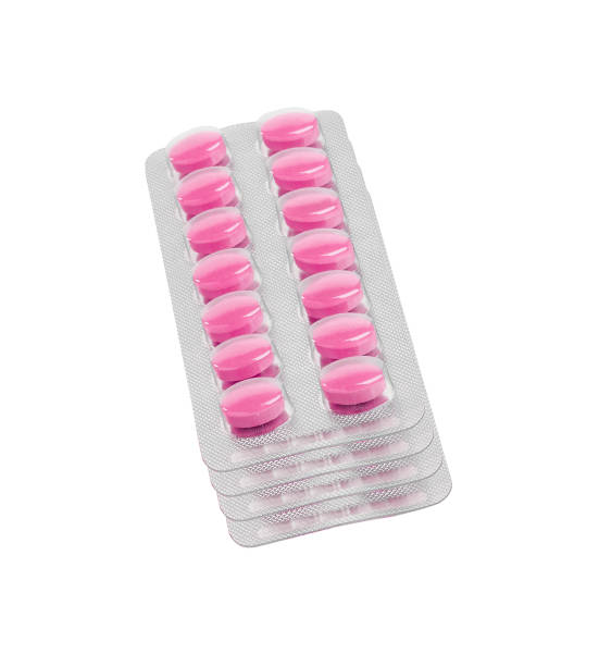 istock Pink tablet pills in blister 1423073295