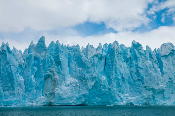 kuvapankkikuvat ja rojaltivapaat kuvat aiheesta perito morenon jäätikkö, los glaciaresin kansallispuisto, santa cruzin maakunta, patagonia argentiina. - glacier