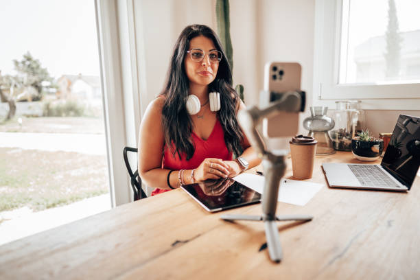 istock fashion model influencer vlogging with the community 1423123959