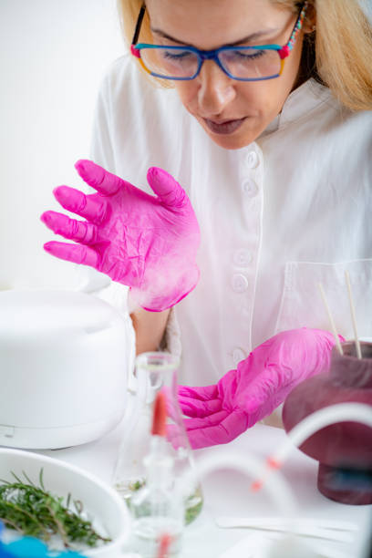 istock Aroma Diffuser in a Lab, Olfactory Science Technician Smelling the Fragrance. 1423138938