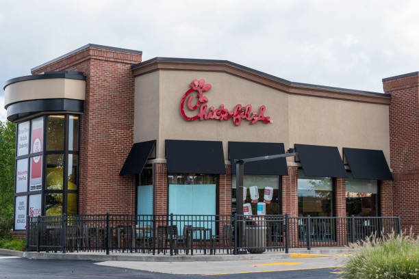 chick fil a à homestead, pennsylvanie, états-unis - sandwich food lunch chicken photos et images de collection