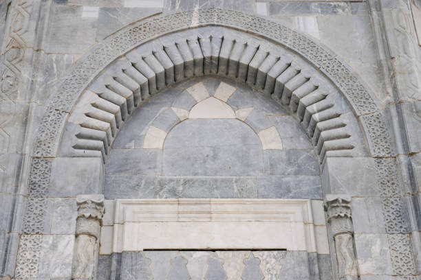 istock Alaaddin Mosque in Konya, Turkiye 1423165468