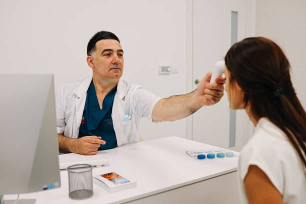 istock medical exam in the doctor's office 1423167156