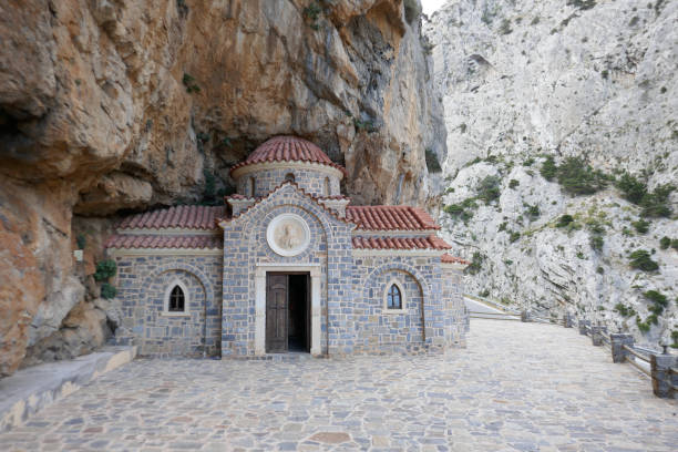 istock Kourtaliotiko Valley, Crete, Greece 1423171546