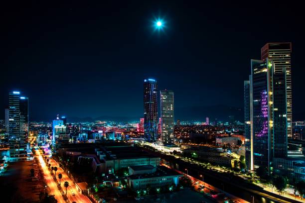 istock İzmir Night city 1423198993