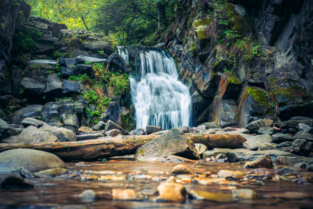 Beautiful mountain waterfall Zaskalnik. Szczawnica, Poland Beautiful mountain waterfall Zaskalnik. Szczawnica, Poland beskid mountains stock pictures, royalty-free photos & images