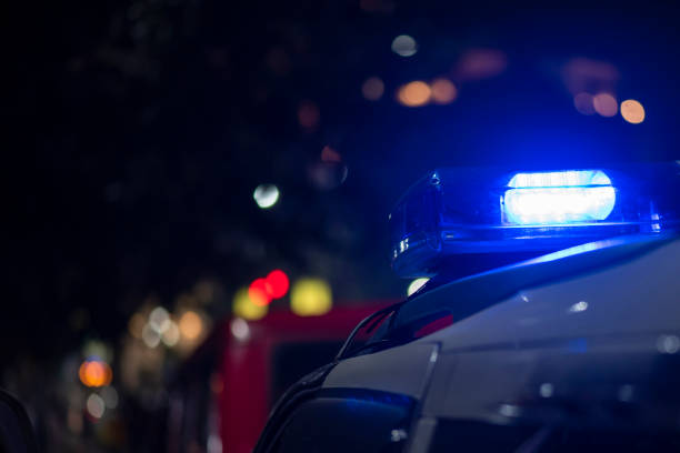 istock Police car emergency light 1423262752