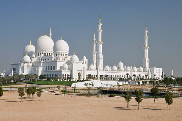 mosquée sheikh zayed à abou dhabi - sheik zayed photos et images de collection