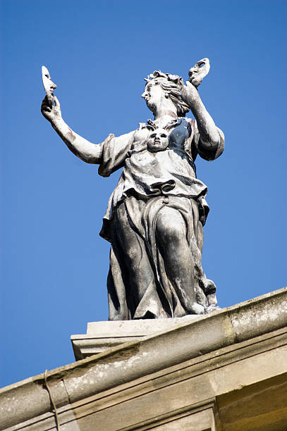 istock Drama Muse, Clarendon Building, Oxford 142334291