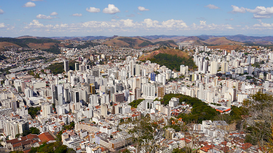View of Juiz de Fora from the viewpoint in Morro do Cristo