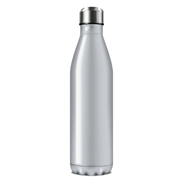 blank metall isolierte wasserflasche vektor modell. wiederverwendbarer reisesportkolben aus edelstahl isoliert auf weißem hintergrund - getränkebehälter mit isolierung stock-grafiken, -clipart, -cartoons und -symbole