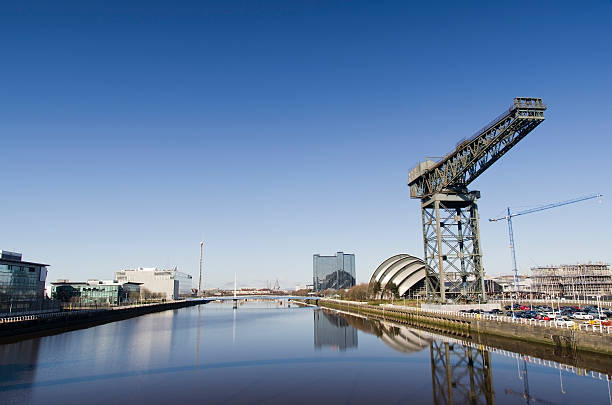 istock Sunny Glasgow river scene showing landmarks 142340383