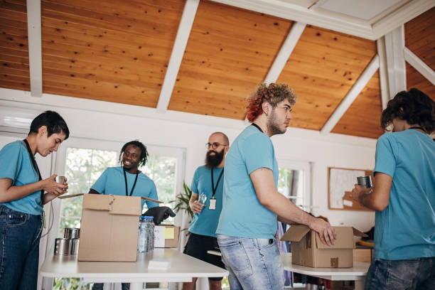 istock People sorting donations for the homeless 1423415694