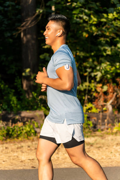 istock Jogger with Continuous Glucose Monitor 1423458188