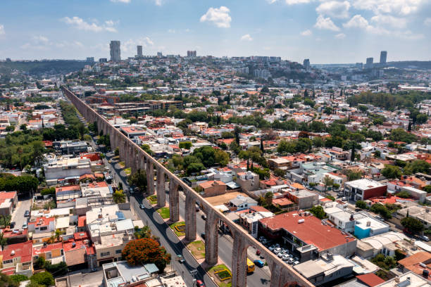 la ville de querétaro est la capitale et la plus grande ville de l’état de querétaro, située dans le centre du mexique. - queretaro city photos et images de collection