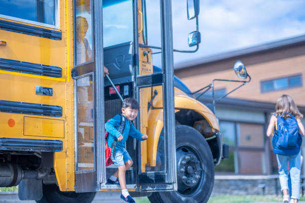 istock Stepping off the School Bus 1423486625