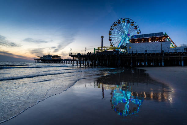 istock Santa Monica Pier 1423521883