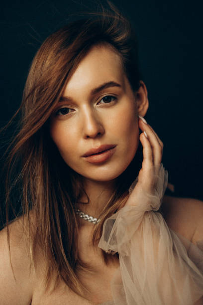 istock Beautiful woman 1423550747