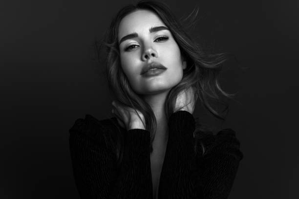 istock Beautiful emotional woman 1423551264