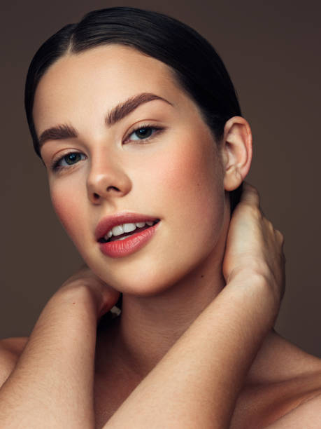istock Beautiful woman 1423553475