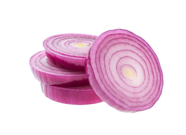 istock Sliced red onion rings isolated on white background with clipping path. 1423577490