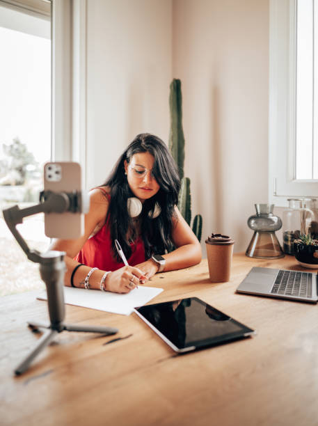istock fashion model influencer vlogging with the community 1423580103