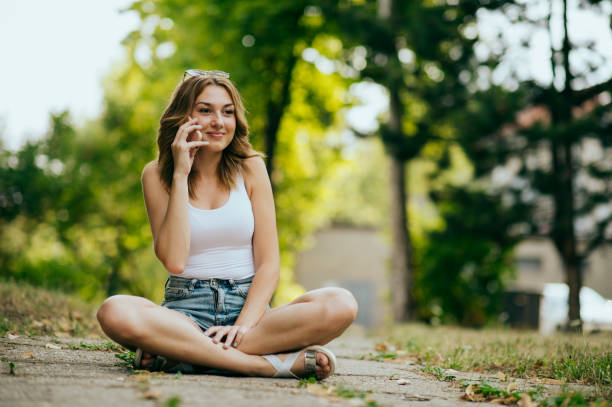 istock teenager girl using smart phone 1423586884