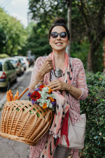 istock I love buying fresh groceries 1423592545