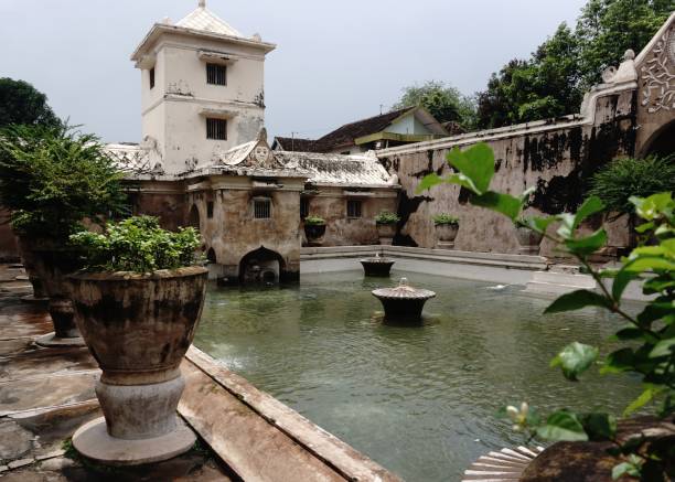 istock Taman Sari Yogyakarta 1423618048