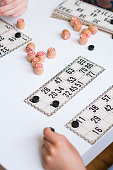 zwei-kinder-spielen-brettspiele-lotto-bingo-spiel-set.jpg?b=1&s=170x170&k=20&c=MPlL2-J0wCo_09npizmWKW5CfQHMkyH9KzijaIcF2Ao=