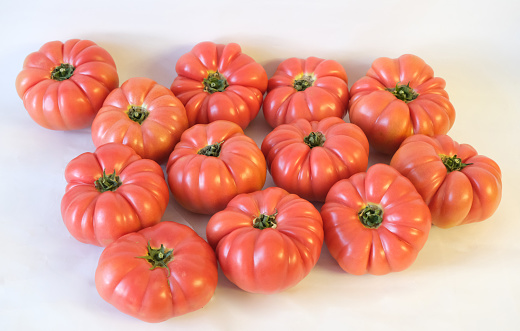 organik pembe domates