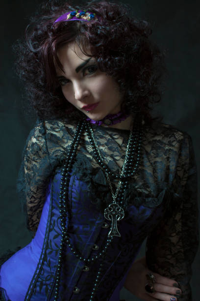 istock Elegant old fashioned vintage lady 1423654018