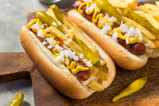 istock Homemade Chicago Style Depression Dog 1423693703