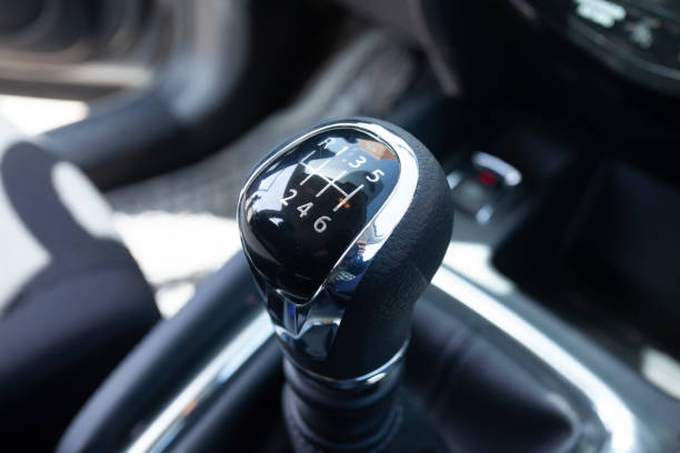 istock manual gearbox, Car gearbox lever, 6 speed gearshift leather handle 1423728427