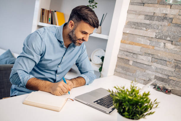istock Businessman working at home 1423766137