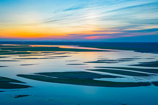 istock Drought scene in Poyang Lake, Jiangxi, China 1423774492