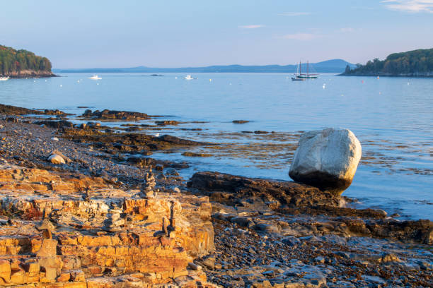 istock Frenchman Bay at Sunrise 1423775536