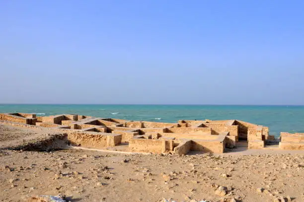 Kish Island is a holiday paradise in Persian Gulf, Iran. It is also the only Free Trade Zone in Iran. Here is the beautiful beach scenery in front of a historical city ruins in Kish Island.