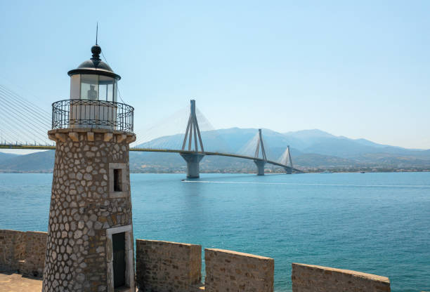 antirrio lighthouse, greece - gulf of corinth imagens e fotografias de stock