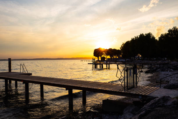 istock Sunset in Bardolino on Lake Garda, romantic 1423998658